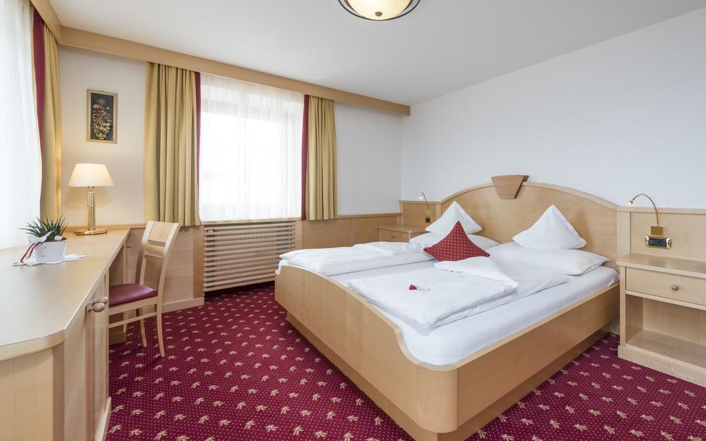 Hotel Schoenblick Maranza Phòng bức ảnh